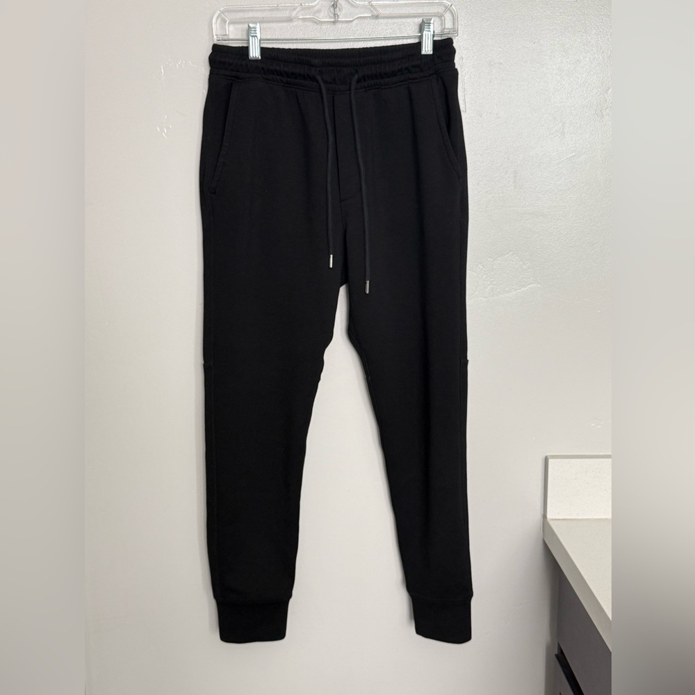 Black Men's American Eagle Jogger Sweatpants. Size small.